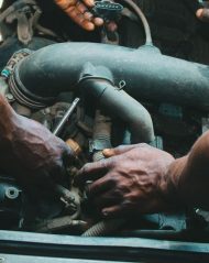 service mechanic engine